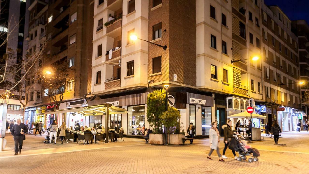Atico En El Centro Junto Al Espolon Apartment Logrono Bagian luar foto